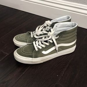 Vans olive green Sk8 hi